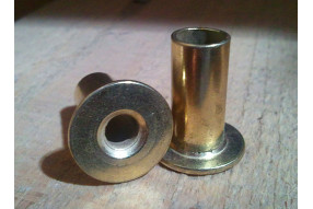 Заклепка D=10 L=20