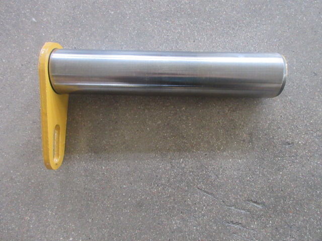 Палец 70*361 цилиндра стрелы с прямоугольным фланцем CDM855 LG855.10.06 (LG50F.10007-008A)